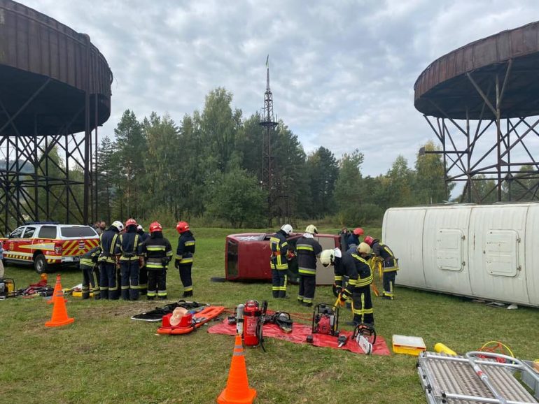 Рятувальники Карпатського регіону вдосконалюють професійні навички в межах проєкту #SECINCARP